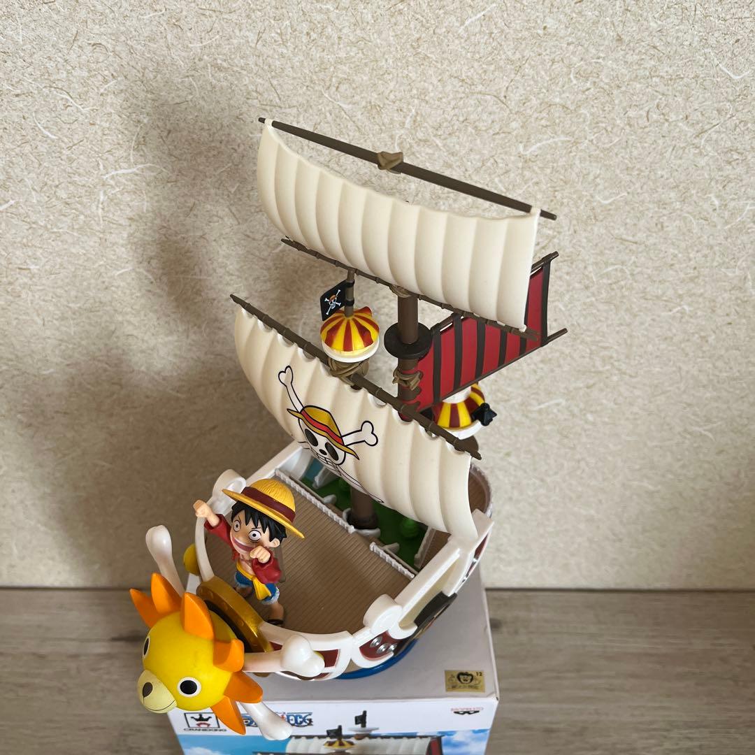 ワンピース メガワールドコレクタブルフィギュア サニー号 - メルカリ