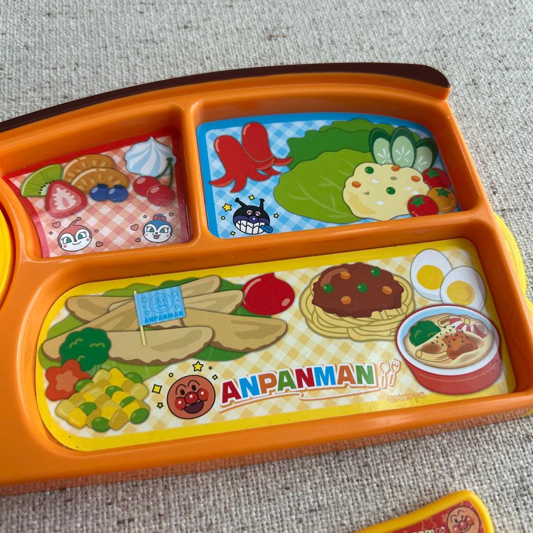 アンパンマン ホットプレートでジュージュー! できたておこさまランチ
