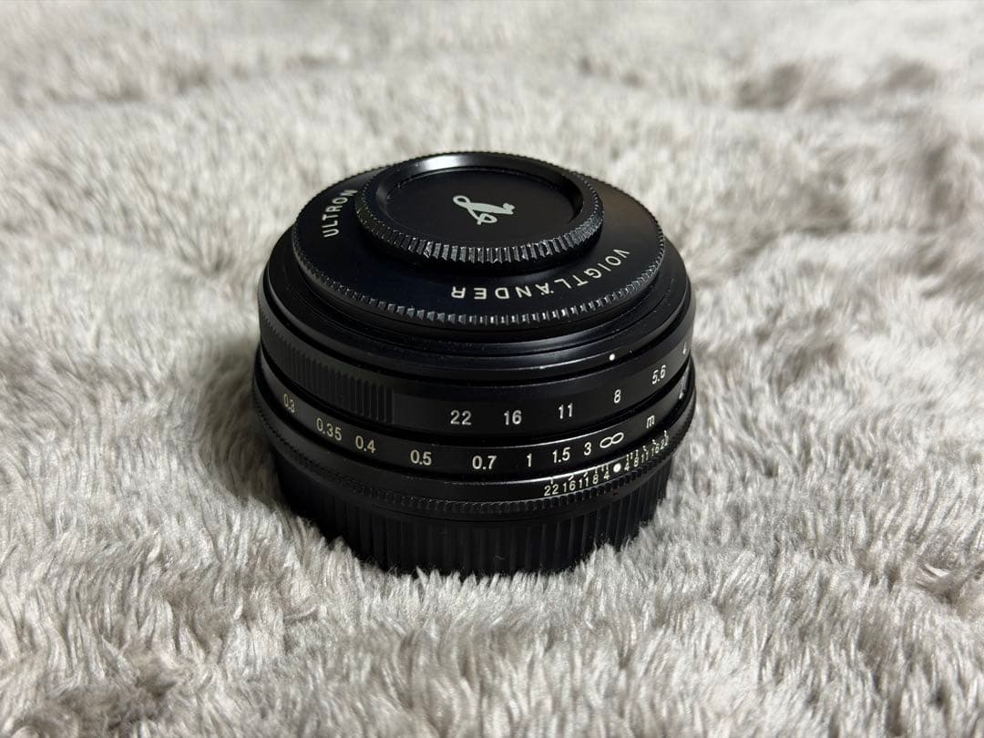 ば*ー様 フォクトレンダー ウルトロン27mm F2 Xマウント 荻窪カメラのさくらや / フォクトレンダー ULTRON 27mm F2 X-mount