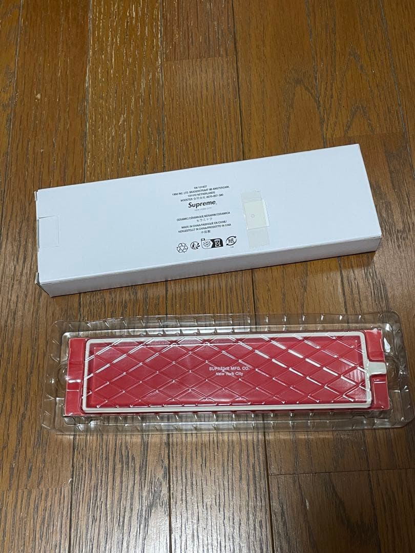 小物 Supreme x Kuumba Incense Tray \"Red\"