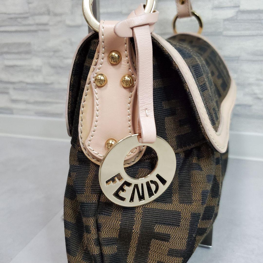 未使用級✨️フェンディ シェフバッグ ショルダーバッグ ズッカ