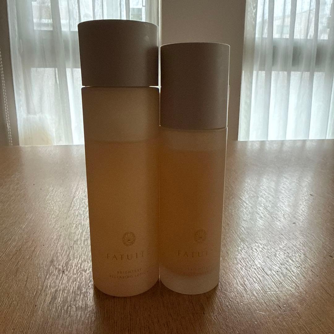 lola様 ファチュイテ　化粧水　美容液 FATUITE / ブライテスト リリーシングローションの公式商品情報｜美容