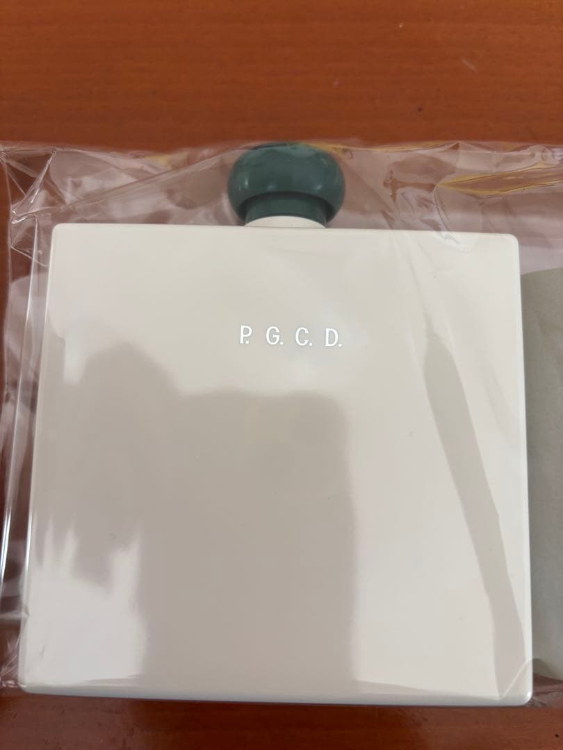 pgcdサボンフォンセサボンクレール40g 、エッセンス美容液、携帯ケース