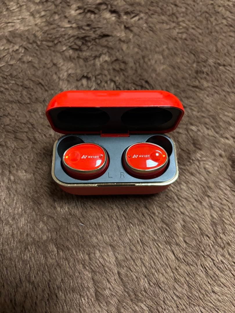 AVIOT ワイヤレスイヤホン レッド AVIOT ワイヤレスイヤホン カナル型 typeC IPX4 最大9.5時間再生 TE