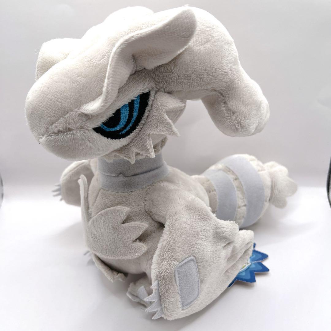 ✨希少・ポケモンセンター限定✨レシラムドール タグあり レシラムドール(1/22発売) - アサミの日記