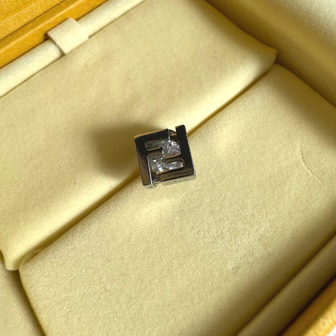 FENDI フェンディ FFピアス ロゴピアス クリスタル シルバー 片耳用