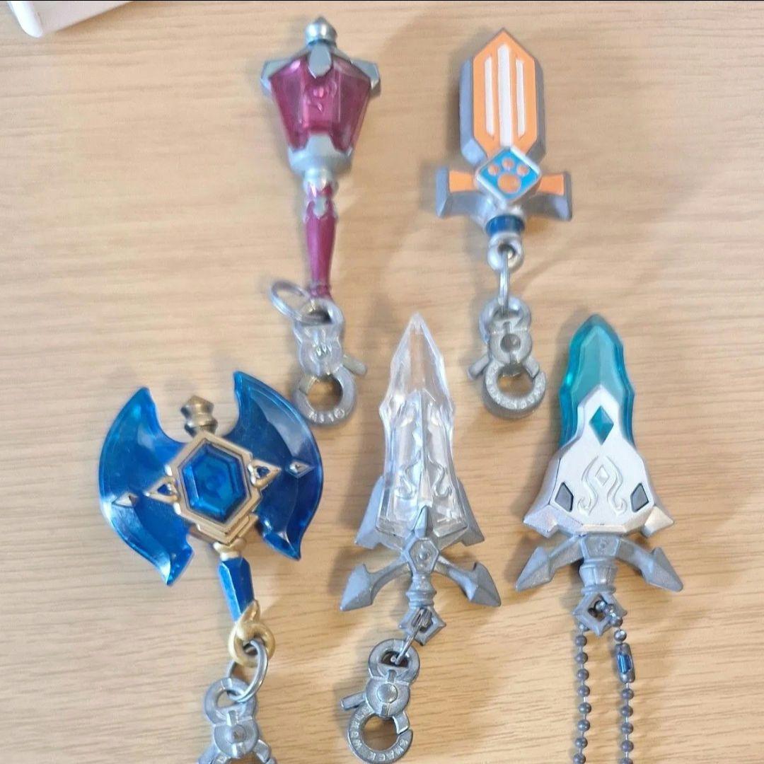 最安値】 スナックワールド 3DS ジャラ クリスタルソードゼロ シルバー