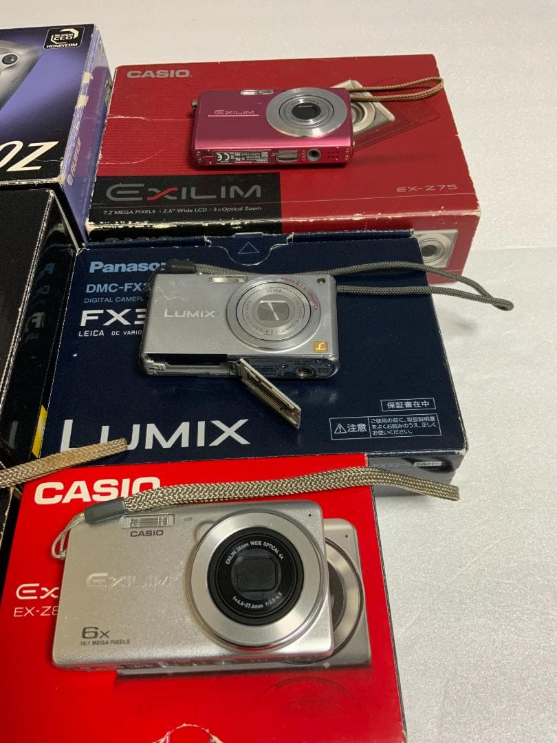 コンパクトデジタルカメラ《コンデジ》元箱付き６台まとめ売り（ジャンク品）