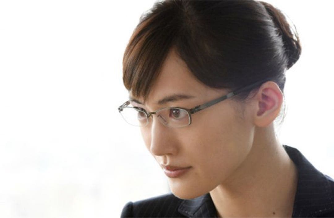 ☆希少 ic! berlin（アイシーベルリン）ハイデルベーレ　綾瀬はるかさん 綾瀬はるかさん着用モデル/ic!berlin（アイシーベルリン）/heidelbeere