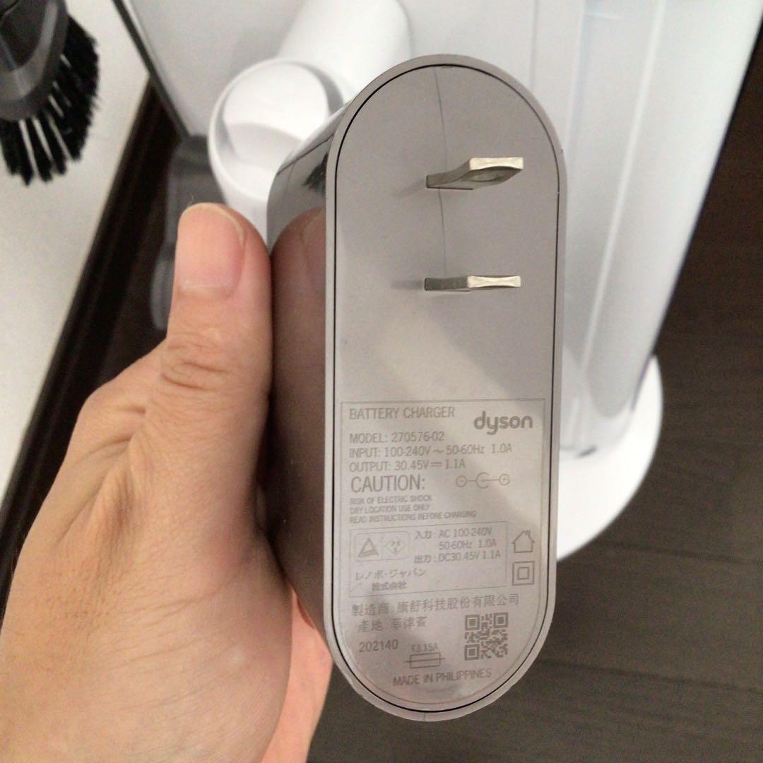 Dyson Cyclone V10 sv12 キャニスター掃除機 ホワイト - メルカリ