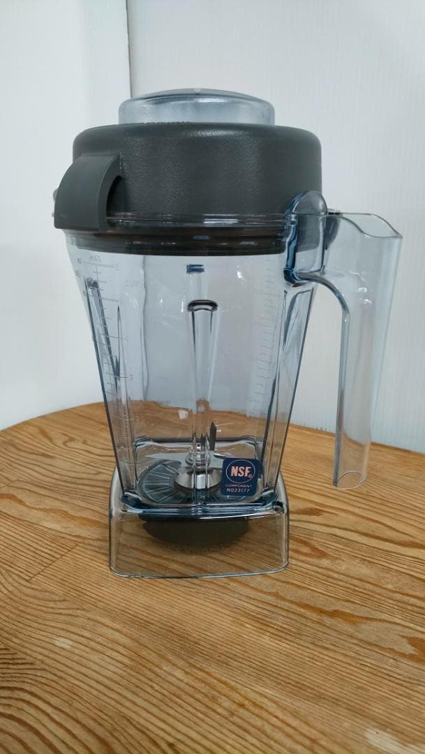 美品】バイタミックスE310 レッド 1639 - メルカリ