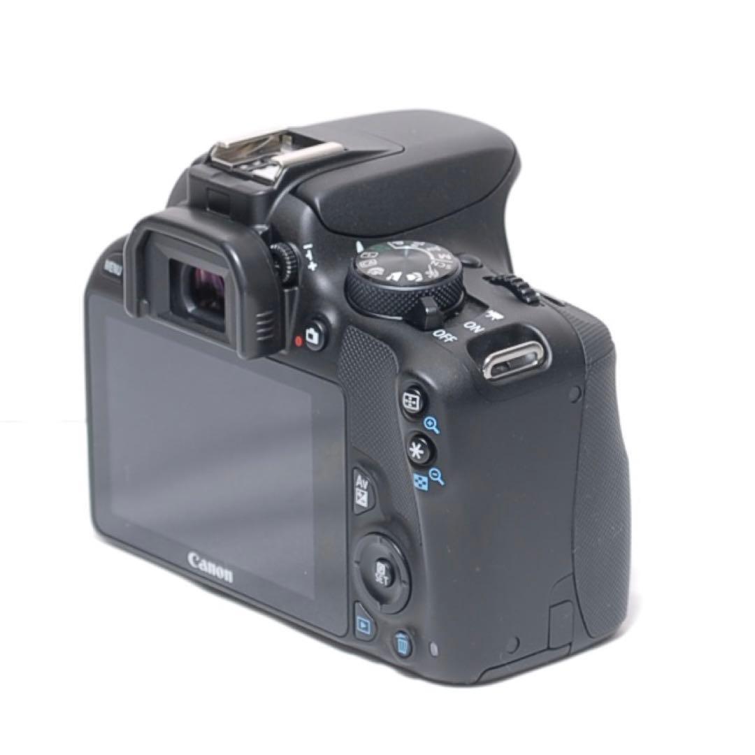 ✨野球観戦に✨ CANON KISS X7✨ダブルレンズ✨シャッター数584回