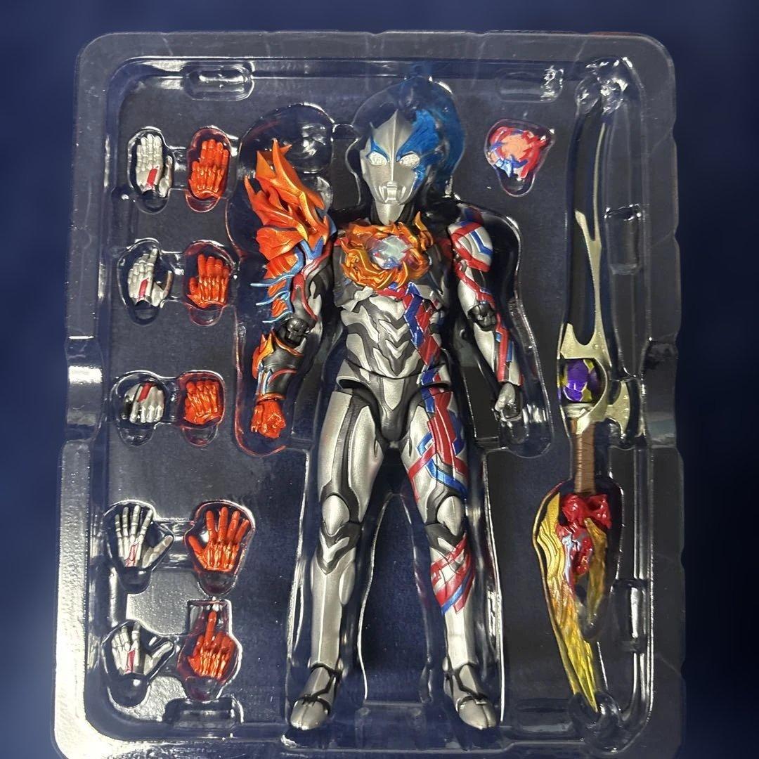 S.H.Figuarts ウルトラマンブレーザー セット