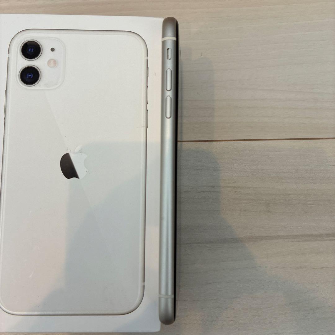 IPhone 11 64GB SIM フリー