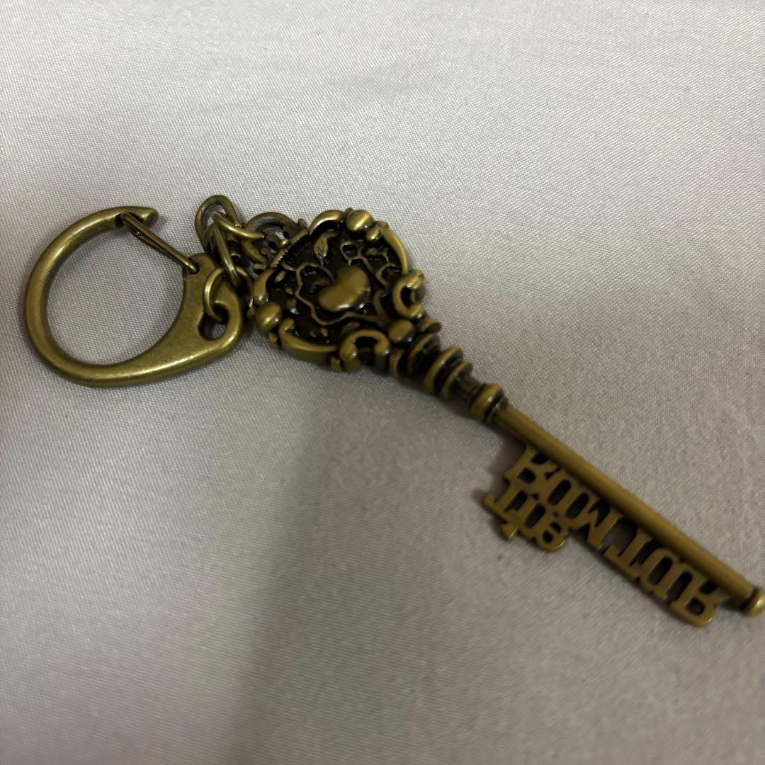 Mrs. GREEN APPLE The ROOM TOUR キーホルダー - メルカリ