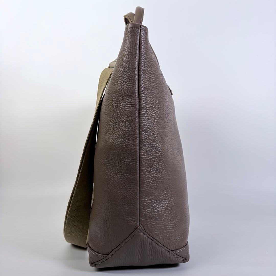 YOUNG&OLSEN EMBOSSED LEATHER HAVERSACK M - メルカリ