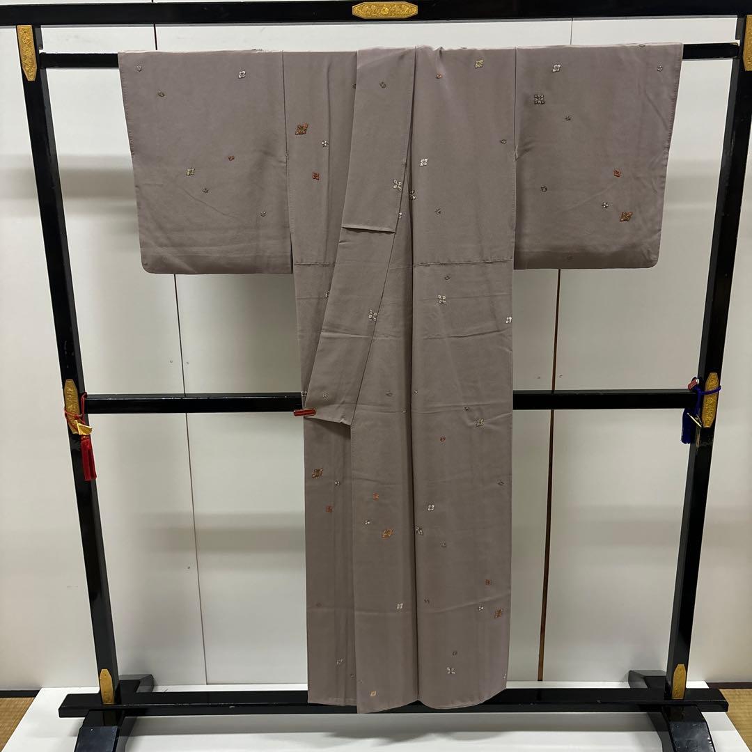 AK-3949 総刺繍 飛び柄 スモールサイズ 小紋 正絹 AK-3949 - メルカリ