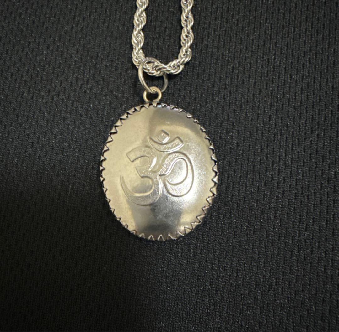 ガネーシャ（ピンク）オームペンダント藤井風ネックレスお風呂チェーン