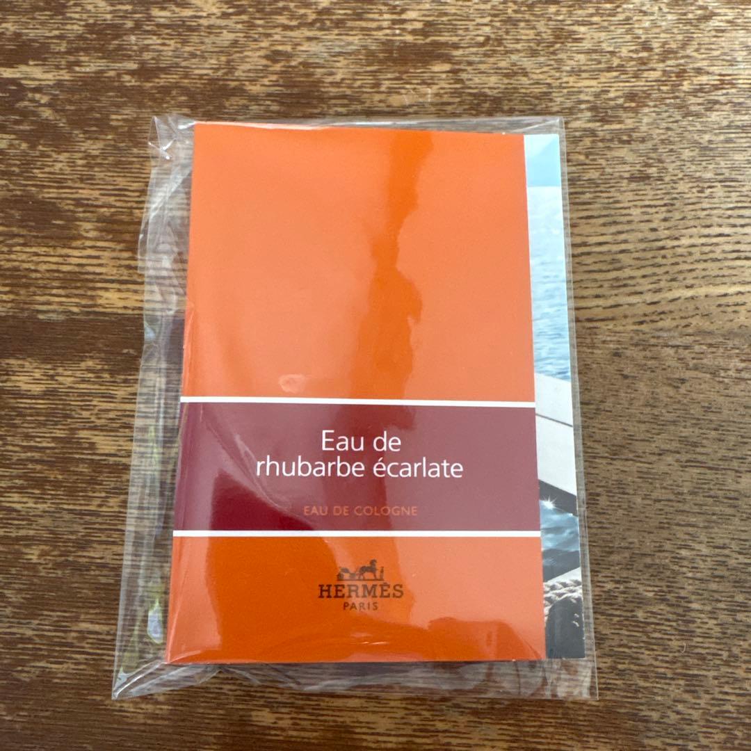 新品】エルメス Eau de rhubarbe écarlate 2ml 香水 - メルカリ