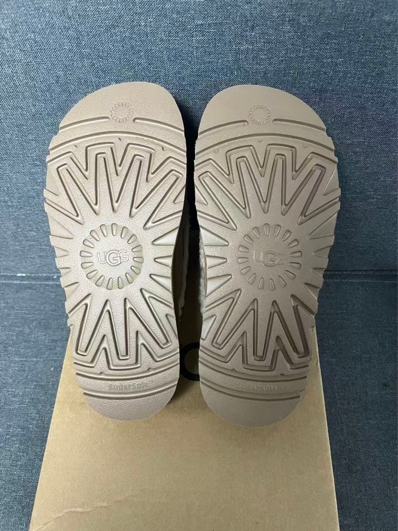UGG ムートンブーツ 37サイズ ベージュ 厚底 23.5cm
