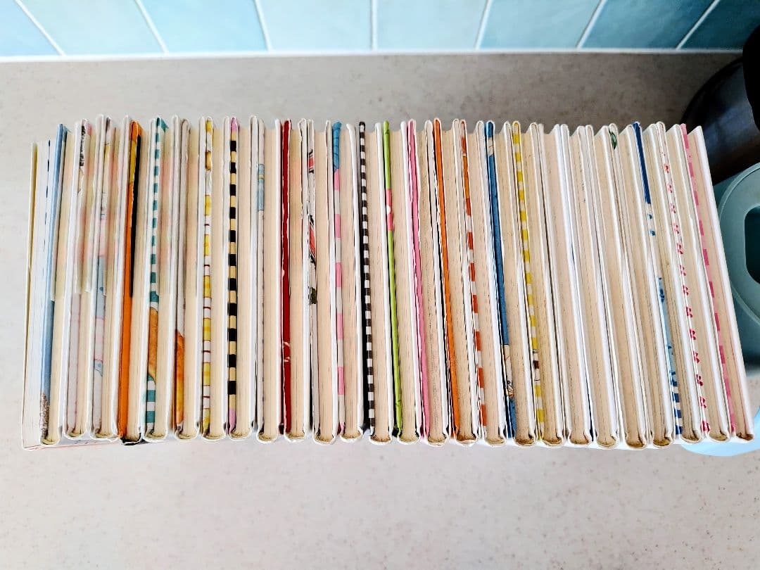 値下げしました】ルルとララシリーズ全26巻＋レシピカードブックセット