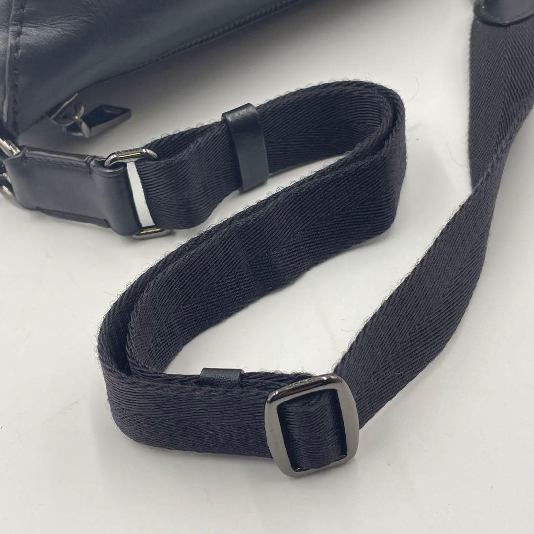 美品】コーチ ボディバッグ ウィズバニー セレーナゴメス 限定