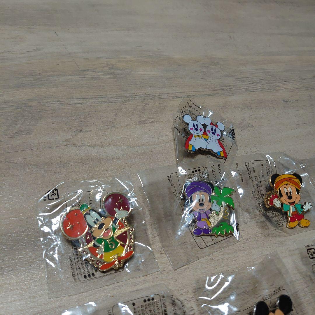 ディズニーリゾート☆ピンバッチ☆ミッキー☆ミニー☆チップ&ディール