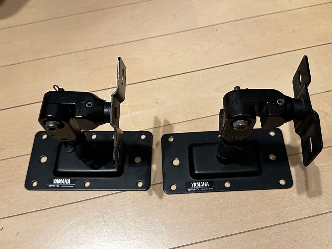 YAMAHA SPM-5スピーカーブラケット（2台1組） - メルカリ
