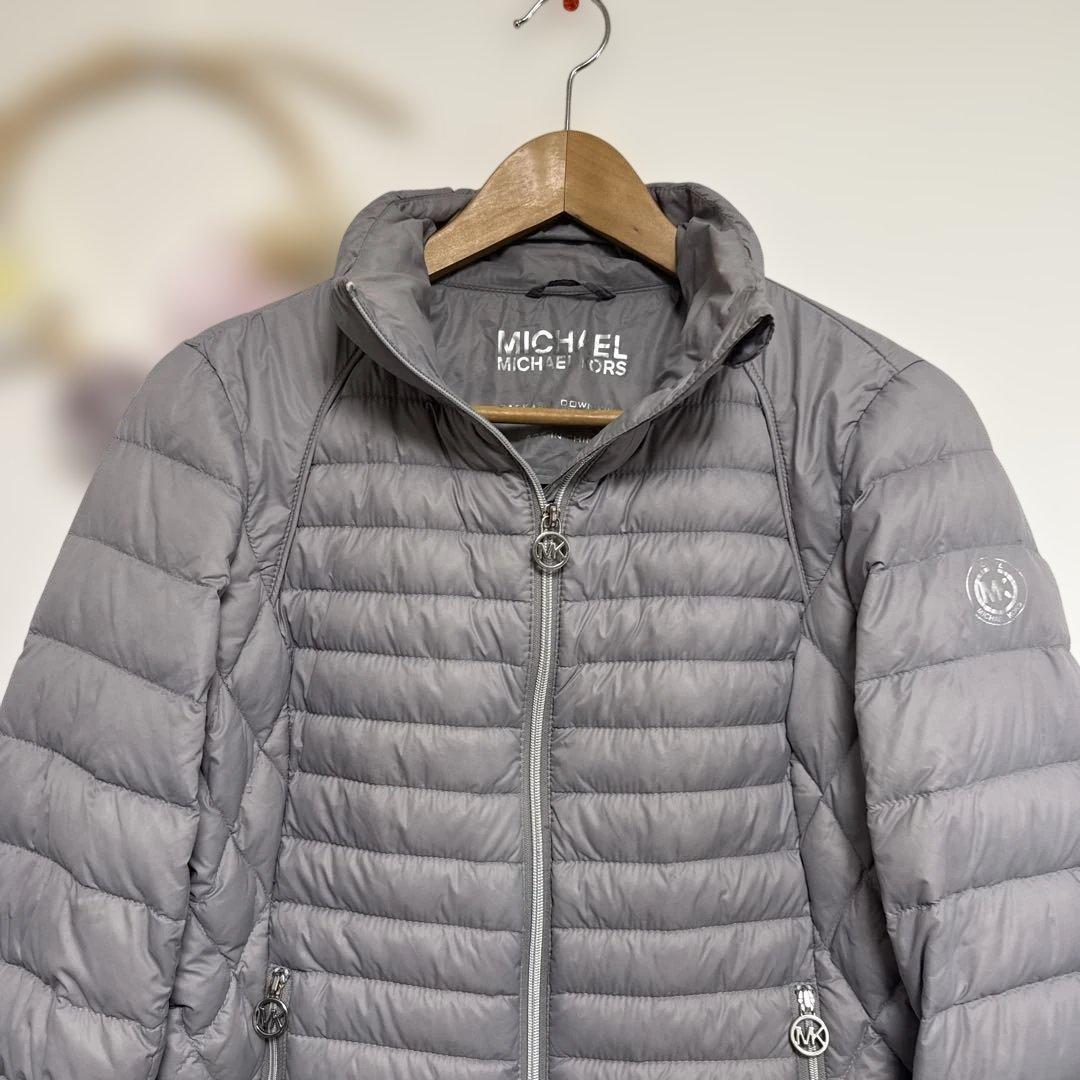 Michael Kors】グレー ダウンジャケット M パッカブル - メルカリ