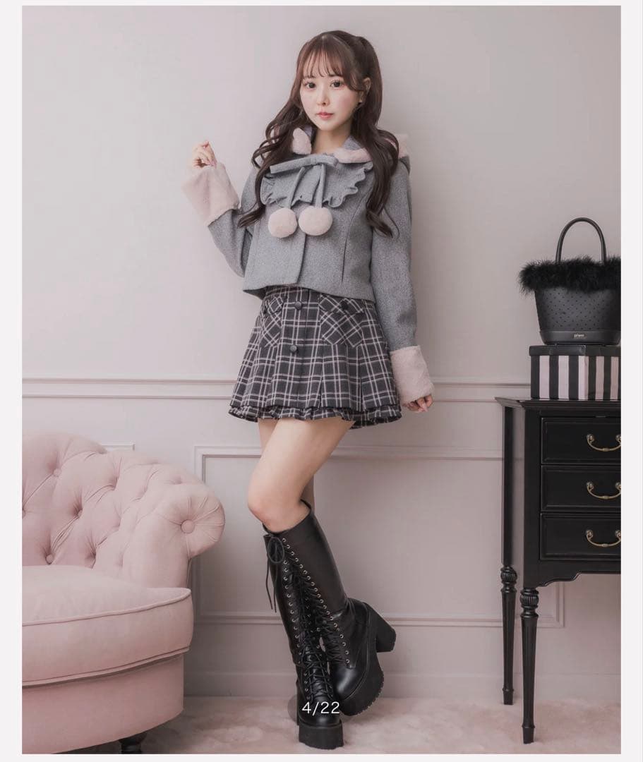 Pium ファーリボンヨークフリルショートコート - メルカリ