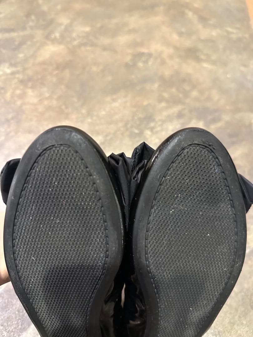 PRADA ブラック フラットシューズ リボン38サイズ - 靴ブランド