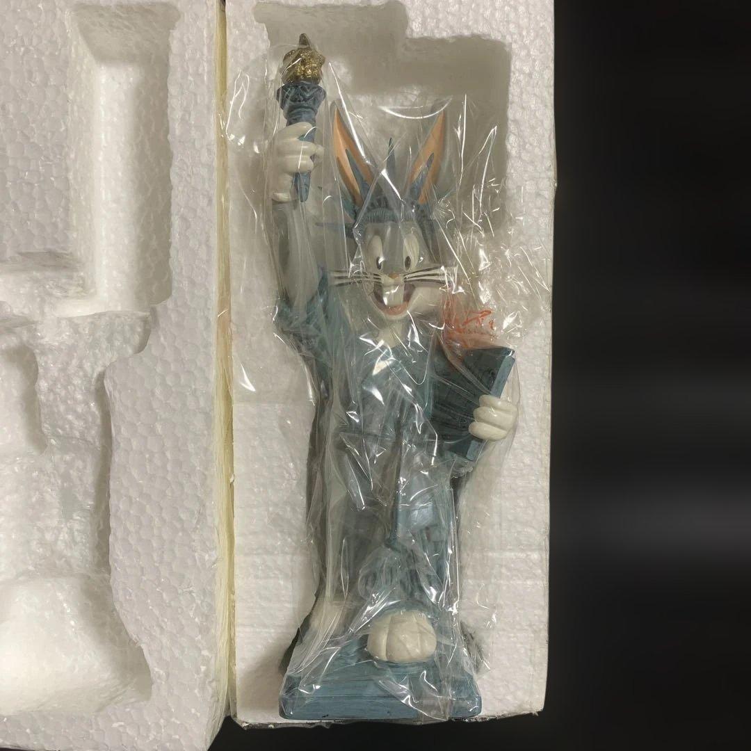 バックスバニー 自由の女神 フィギュア