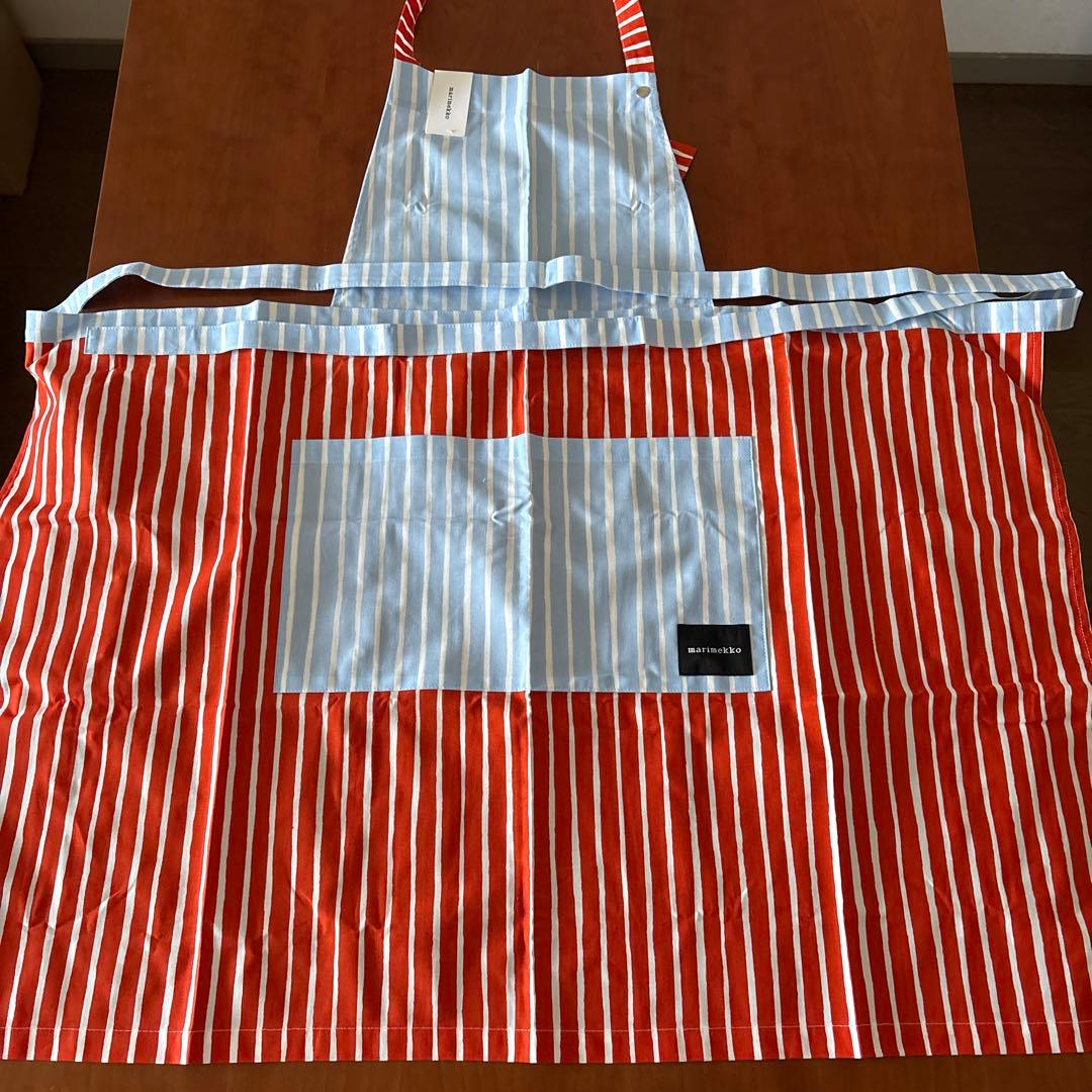 マリメッコ ピッコロ エプロン - メルカリ