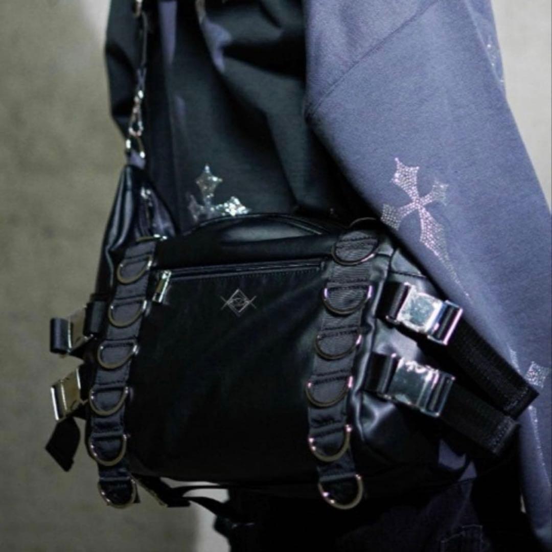 完売品 レフレム REFLEM Dリングベルトショルダーバッグ - メルカリ