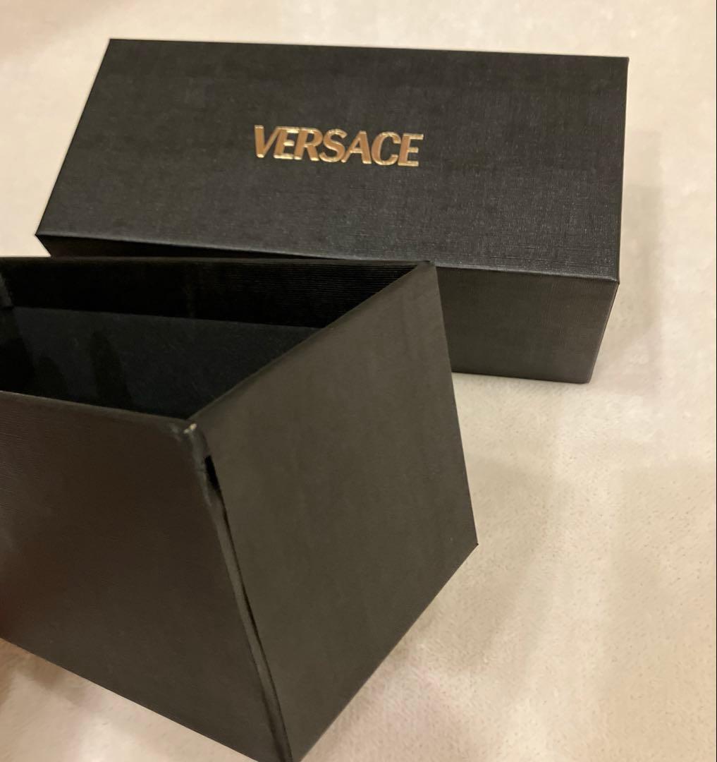 2/9まで：savanna.dg88さま専用 】VERSACE サングラス - メルカリ
