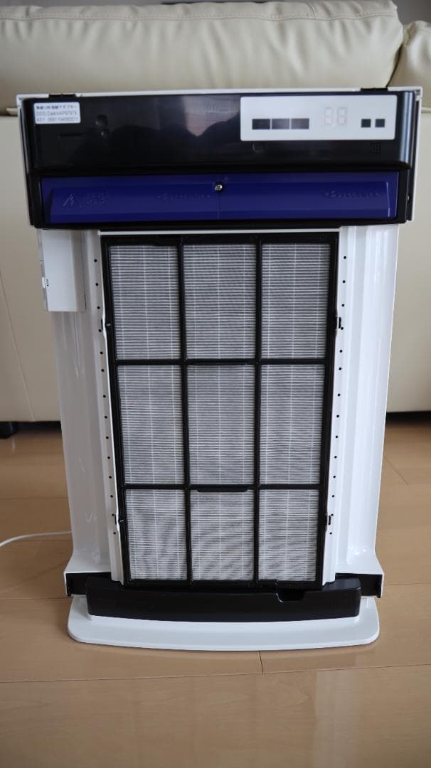 ダイキン加湿ストリーマ空気清浄機MCK70XKS-W 美品