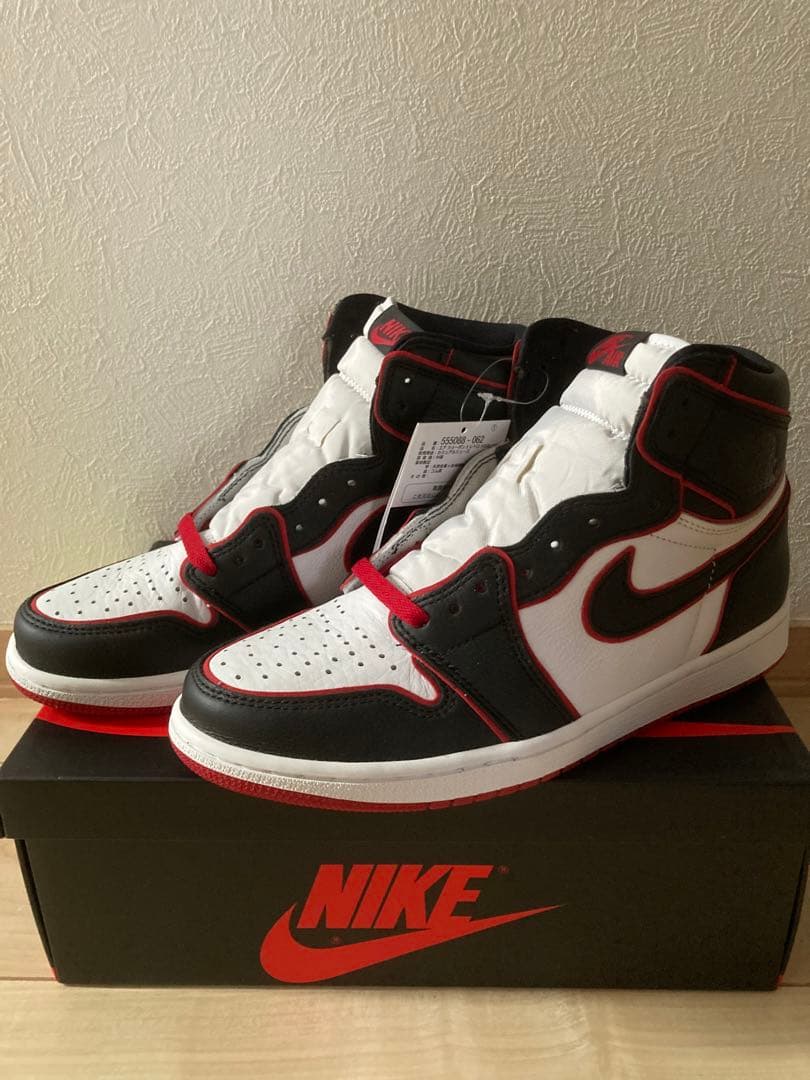 NIKE エアジョーダン1 ハイOG ブラッドライン　＊ エアジョーダン1 レトロ ハイ OG ブラッドライン OG BLOODLINE (Nike