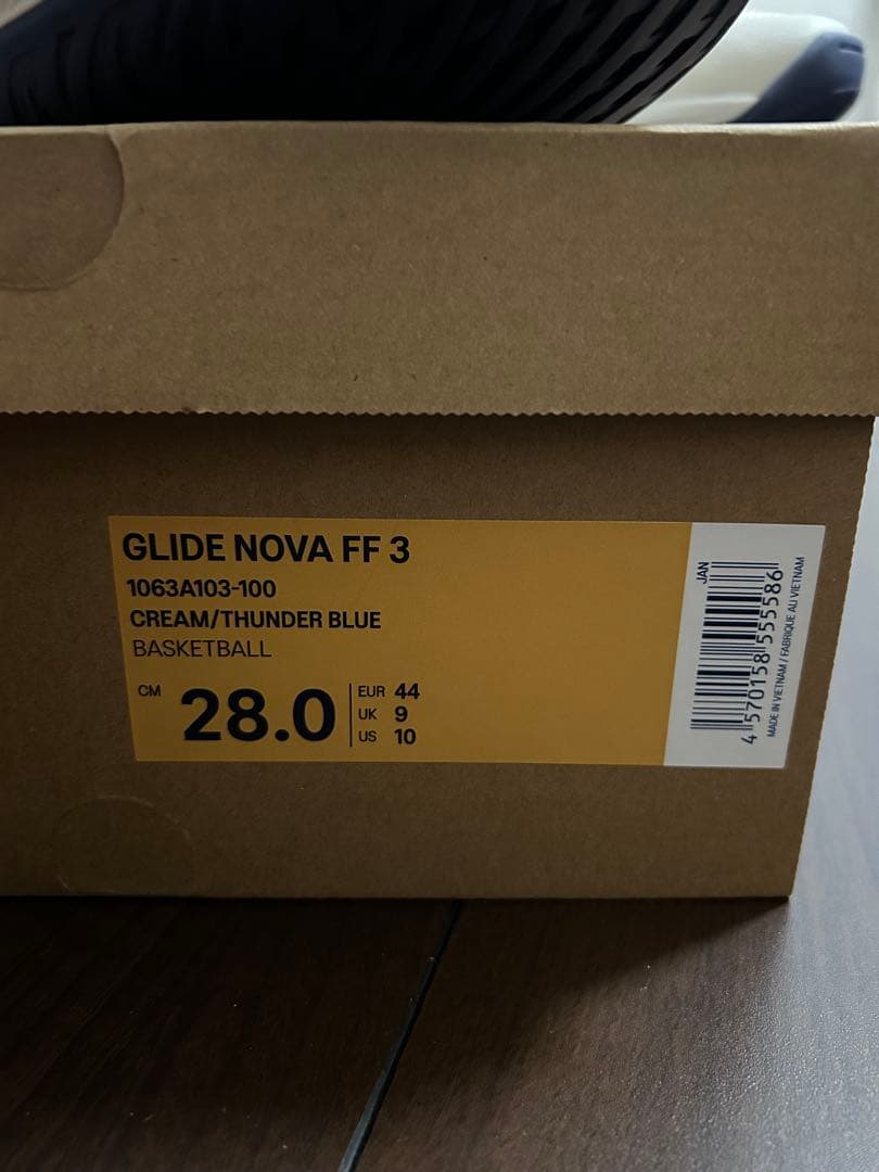 やっこ様専用】asics GLIDE NOVA FF3 cream pack - メルカリ