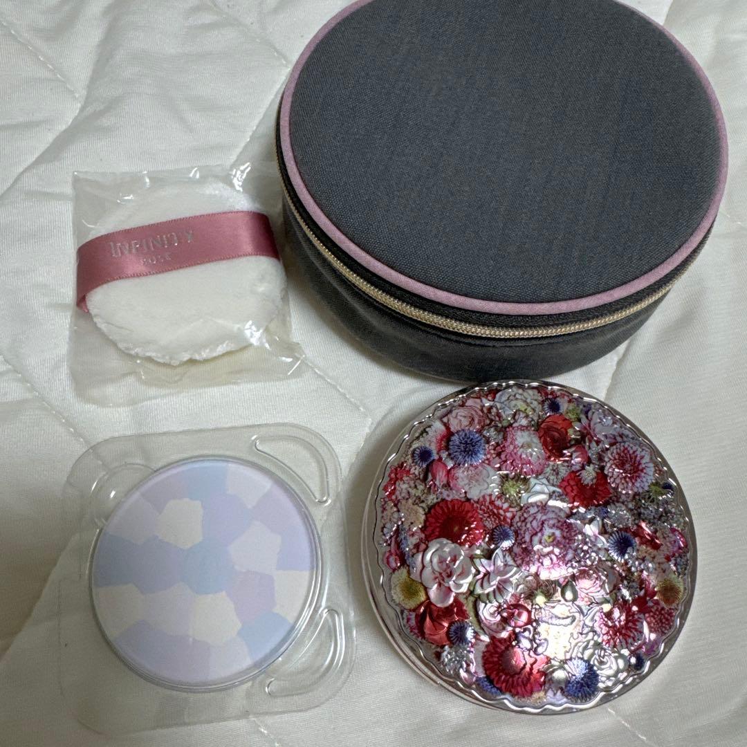 インフィニティ　ロイヤルフラワーコレクション　コンパクトパウダー インフィニティ / ロイヤルフラワーコレクション Ⅹ コンパクト