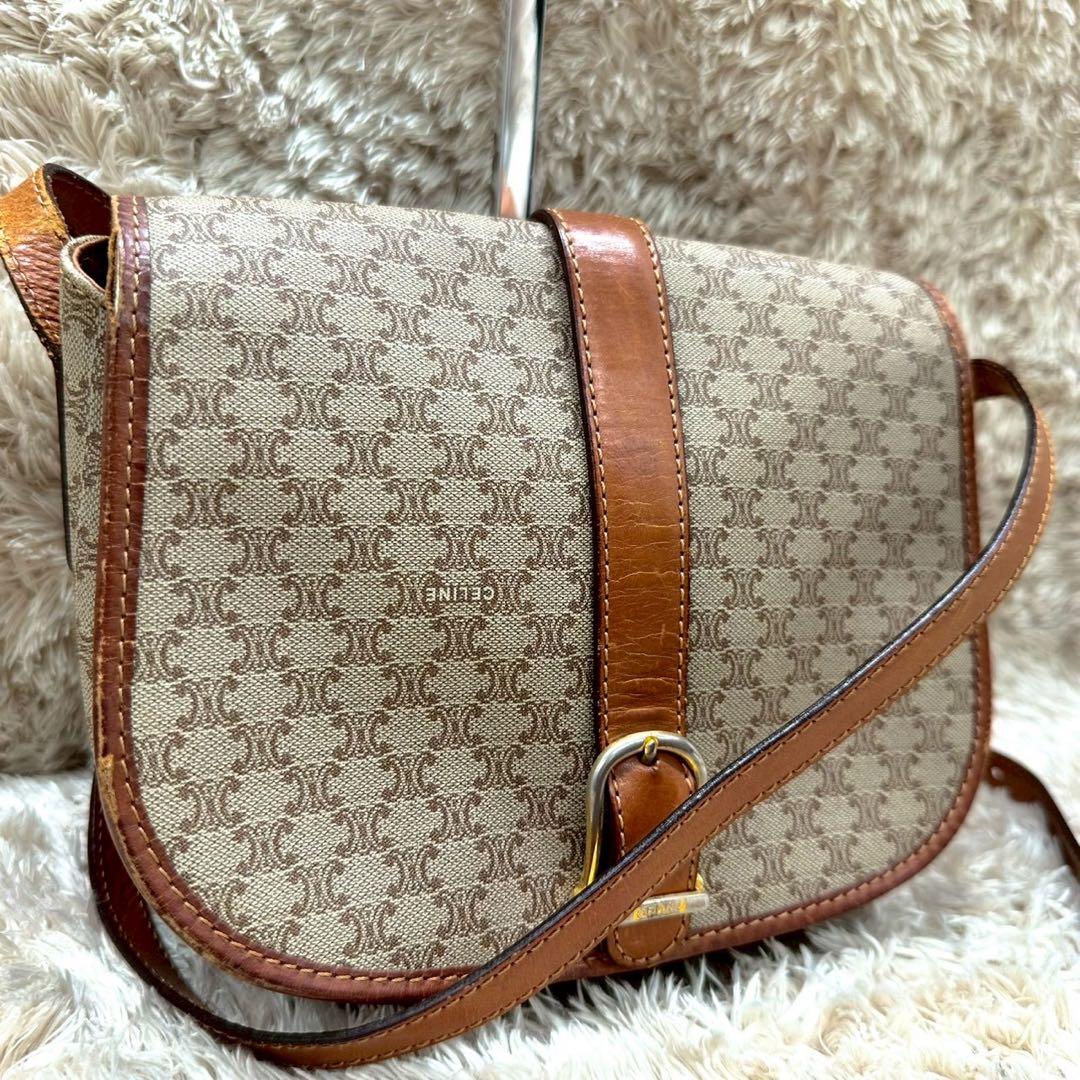 美品】セリーヌ ショルダーバッグ ベージュ トリオンフ マカダム PVC