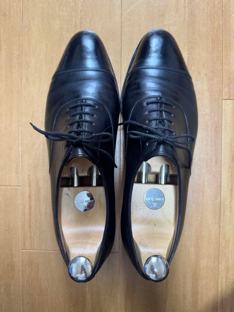美品ジョンロブ 黒 シティ2 10 1/2E - メルカリ