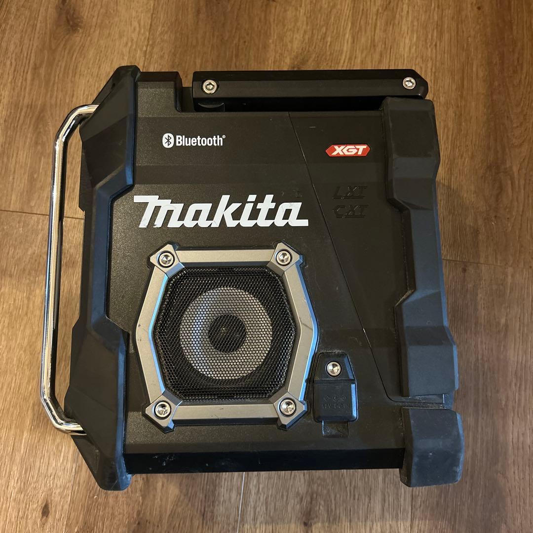 Makita MR002GZ Bluetoothスピーカー マキタ（makita） MR002GZB 黒 充電式ラジオ スピーカー ハイブリッド
