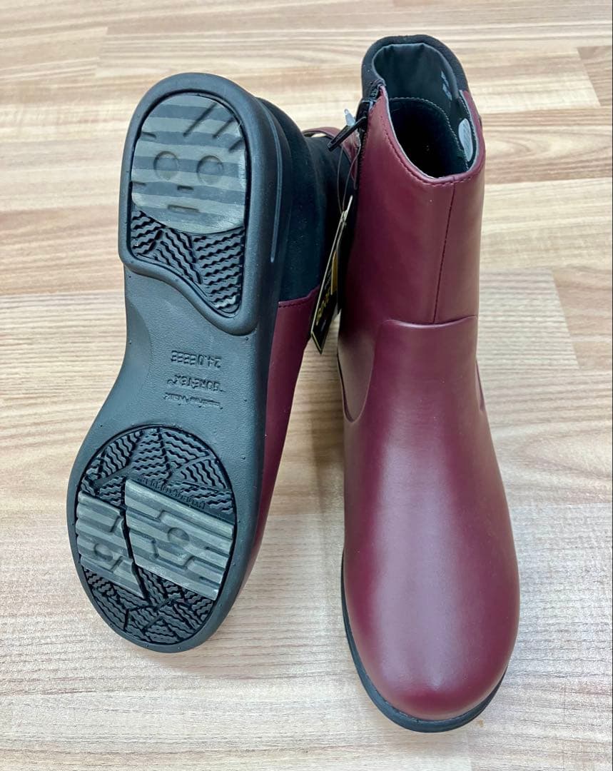 マドラスウォーク ゴアテックス素材　ショートブーツ 24.0cm 強力防滑底