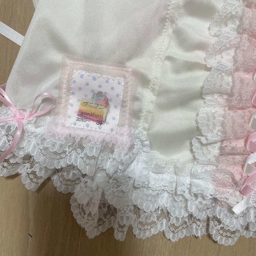 グニフニ♡お星さまとお月さまのキャミソール