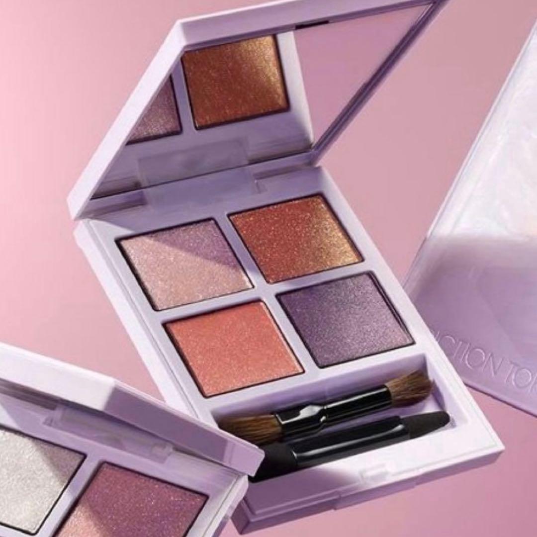 ADDICTION限定新品パレットお得2点セット‎♡最終値下げ本日のみ - メルカリ