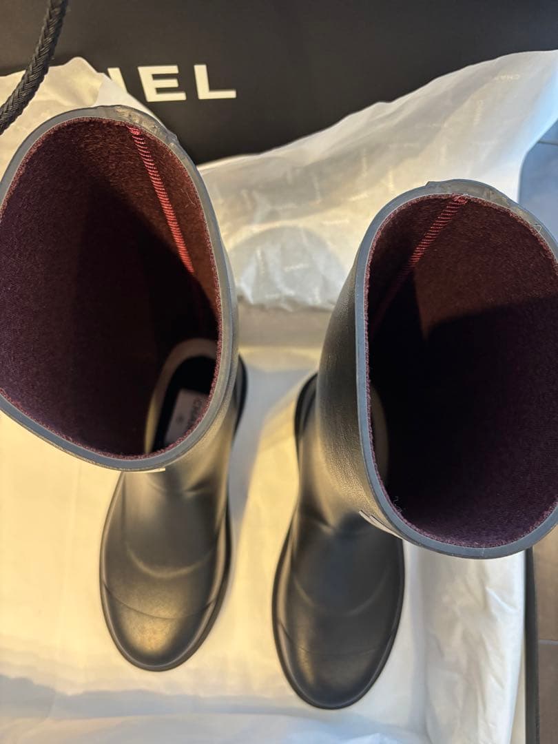 新品未使用】CHANEL シャネル レインブーツ 38 ジェニー着用 - メルカリ