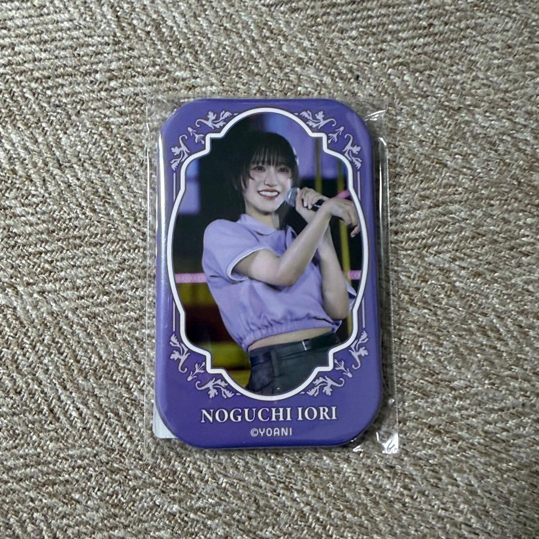 LOVE イコラブ 野口衣織 DMMスクラッチ スクエア缶バッジ - メルカリ