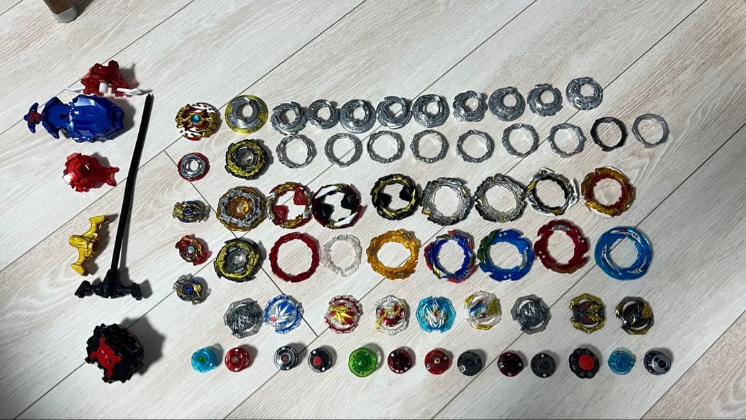 ベイブレードバースト　スタジアム付セット販売 ベイブレードバースト 【関東 中部 送料無料】ベイブレードバースト 3