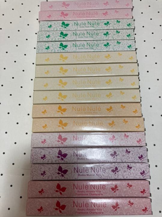 ヌレヌレ　口唇用美容液　まとめ売り 82370.jpg