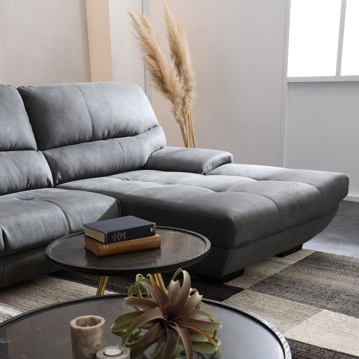 メーダ 左スモールカウチソファ 幅240cm ｜関家具公式通販サイト